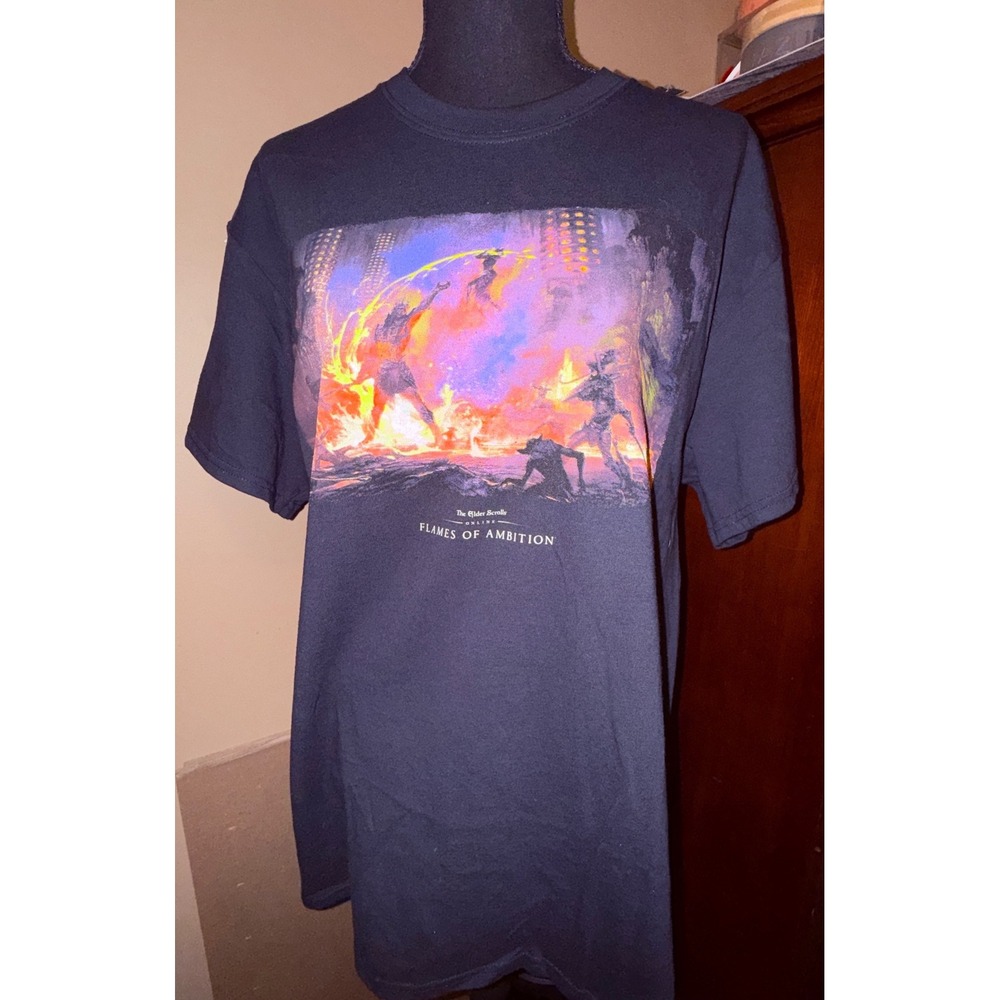 Bethesda Elder Scrolls Online Shirt Mens L Black‎ NWOT Flames of Ambition